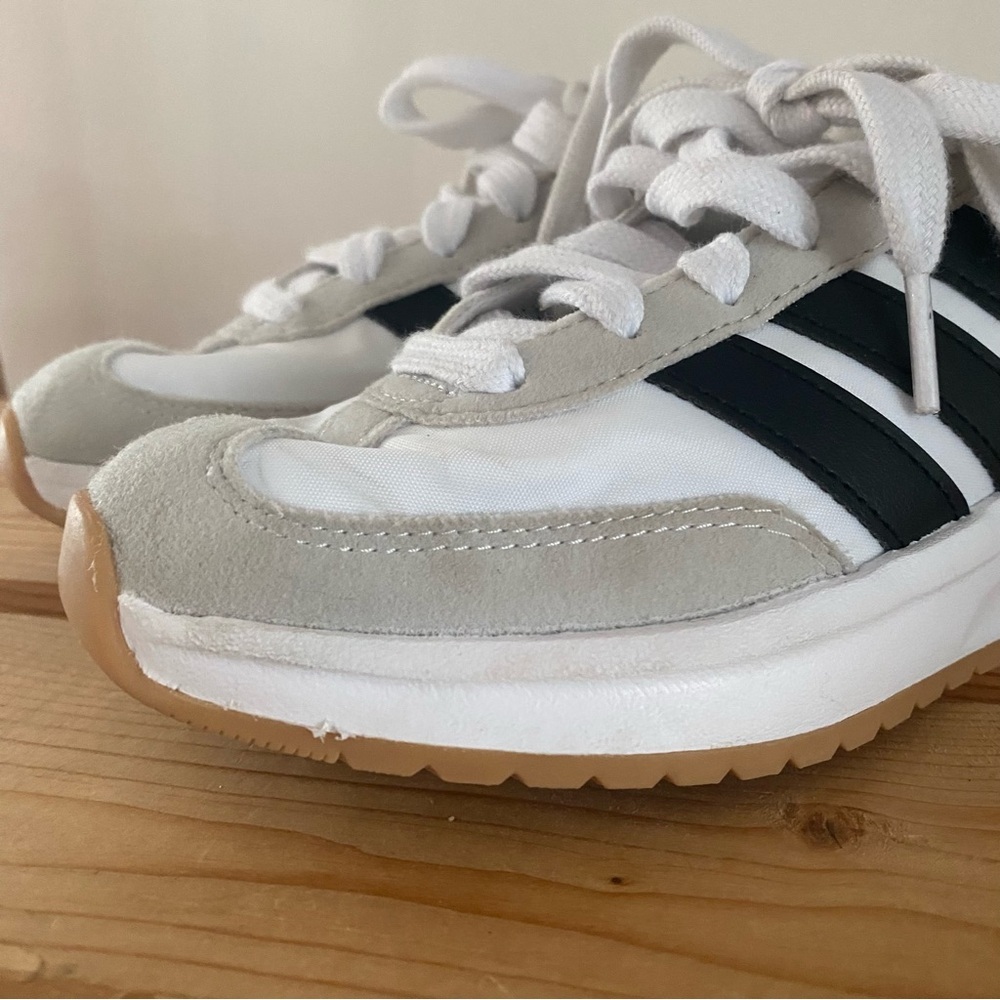 Adidas Kids Run 70s 2.0 White Black Sneakers Shoes 3.5 - Picture 13 of 14